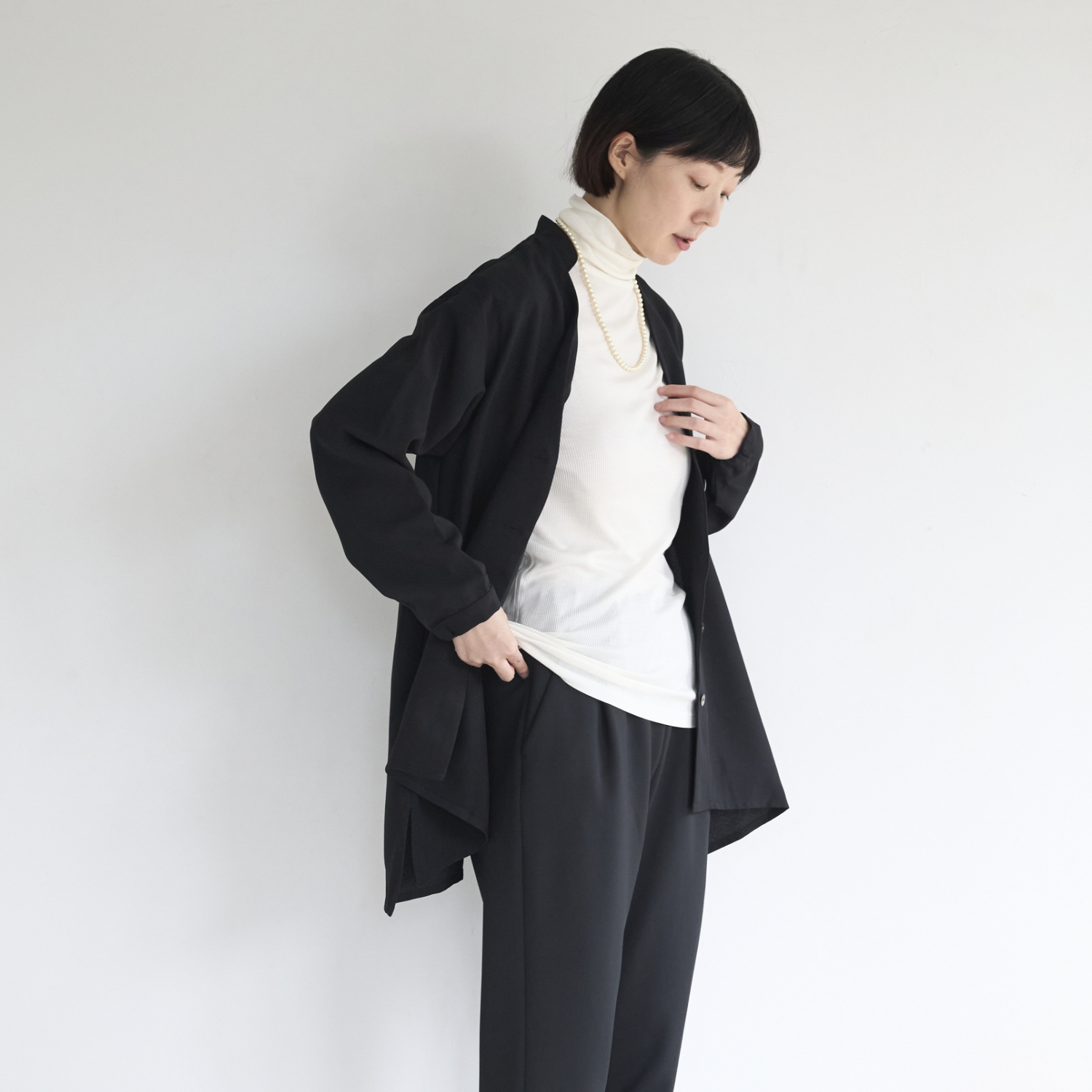 Kilka/アイロンいらずで家で洗えるVネックブラウスジャケット